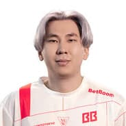 Avatar of player в токио насрал